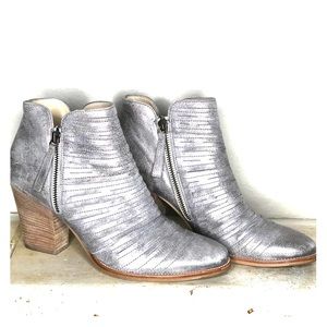 Paul Green short boot-Silver